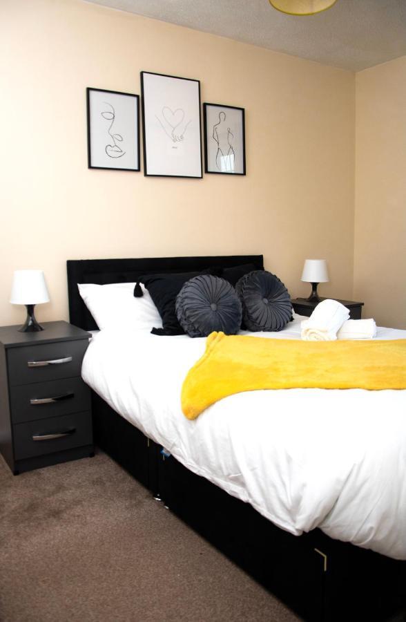 Xb Property - Comfy House Perfect For Families Contractors Relocators West Bromwich Zewnętrze zdjęcie
